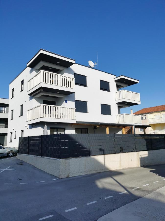 Apartment Misic Trogir Zewnętrze zdjęcie