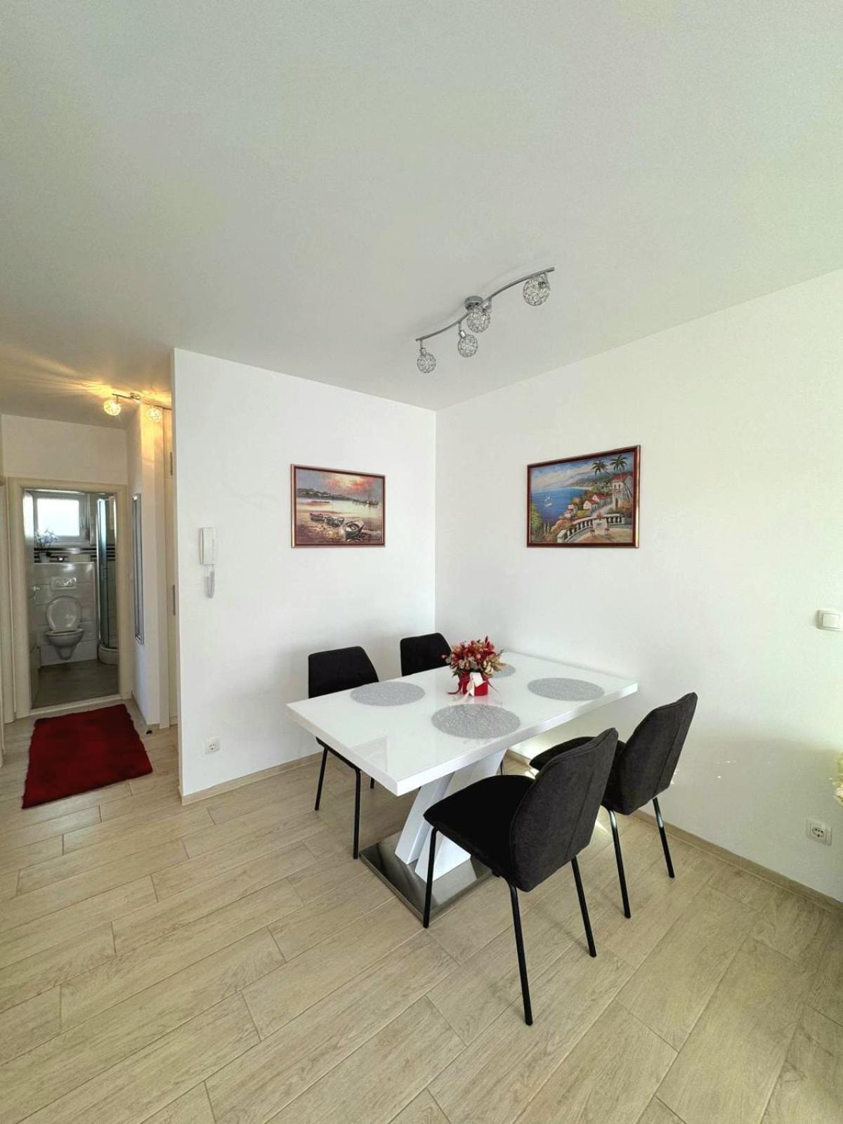 Apartment Misic Trogir Zewnętrze zdjęcie
