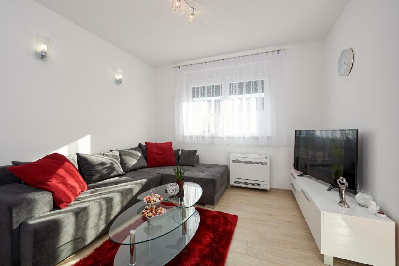 Apartment Misic Trogir Zewnętrze zdjęcie
