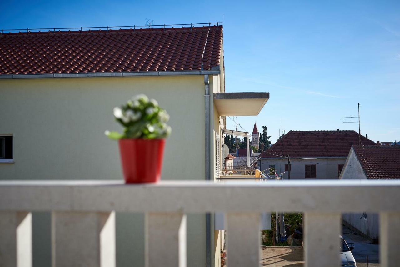 Apartment Misic Trogir Zewnętrze zdjęcie