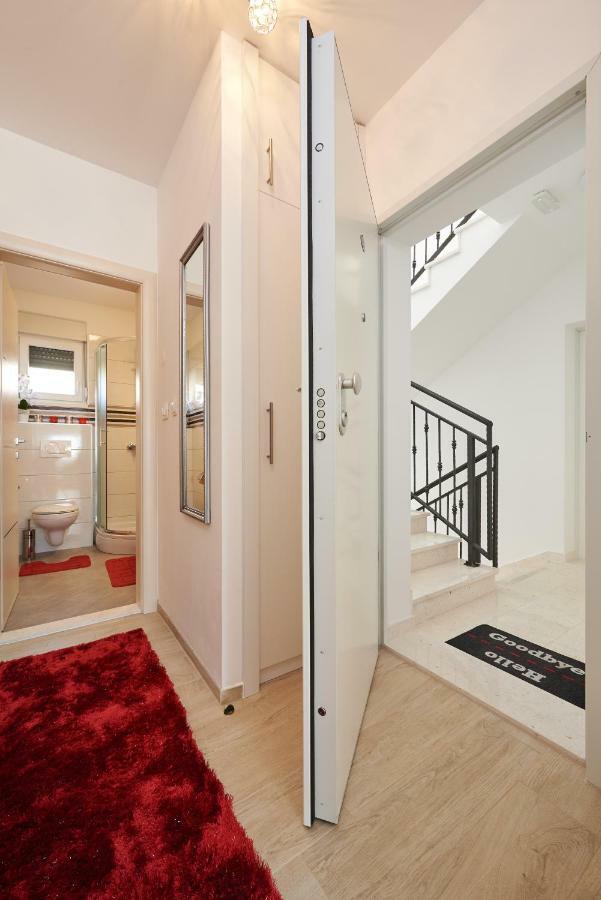 Apartment Misic Trogir Zewnętrze zdjęcie